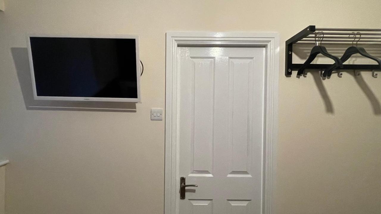 Anfield Place To Stay Liverpool Buitenkant foto