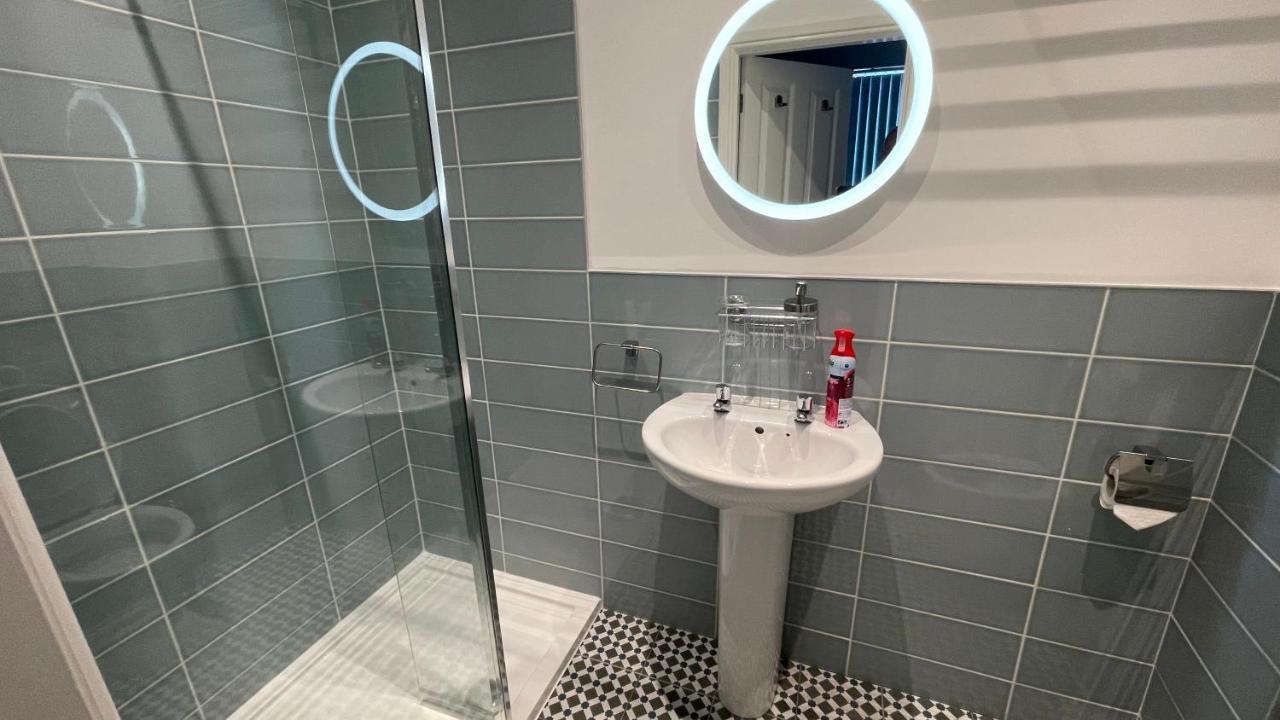 Anfield Place To Stay Liverpool Buitenkant foto